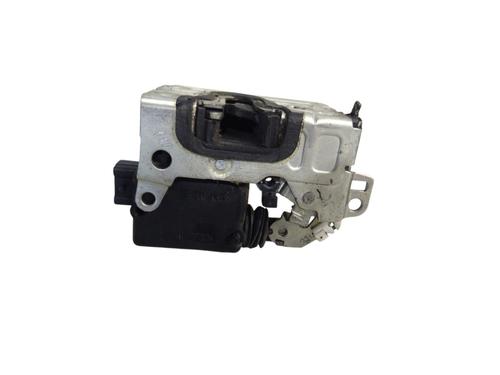 rear-left-lock-dacia-duster-hs_-2010-2011-2012-2013-2014-2015-2016-2017-2018-40123872 main image