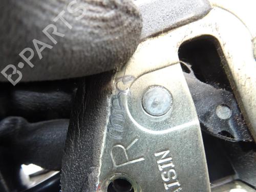Used Front right lock TOYOTA COROLLA Verso (ZER_, ZZE12_, R1_) 2.2 D-4D (AUR10_, AUR10R) (136 hp) 20040610