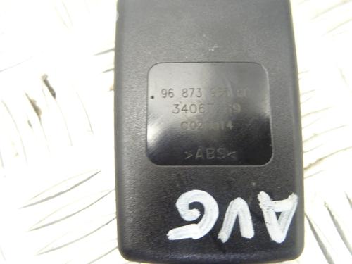 Engache cinturón Engache cinturón DS DS 3 (SA_) 1.2 VTi 82 (SAHMZ6) (82 hp) 28209491 28209491