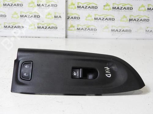 Used Right front window switch Right front window switch FIAT 500X (334_) 2.0 D Multijet 4x4 (334AXB22, 334AXD2B) (140 hp) 20064923 20064923