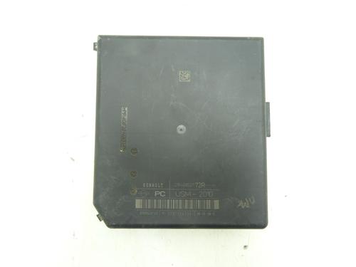 Used Fuse box Fuse box RENAULT MASTER III Van (FV) 2.3 dCi 100 FWD (FV0A, FV0B, FV0G, FV0K, FV0H) (101 hp) 28320389 28320389