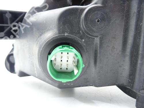 Used Right headlight Right headlight CITROËN JUMPER II Van 2.2 BlueHDi 120 (120 hp) 29340912 29340912