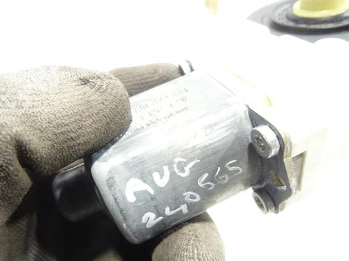 Left front window motor MERCEDES-BENZ C-CLASS (W204) C 220 CDI (204.008) | BP25893067E21 