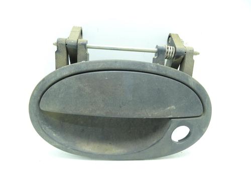 Used Front left exterior door handle OPEL CORSA C (X01) 1.7 DI (F08, F68) (65 hp) 31573840