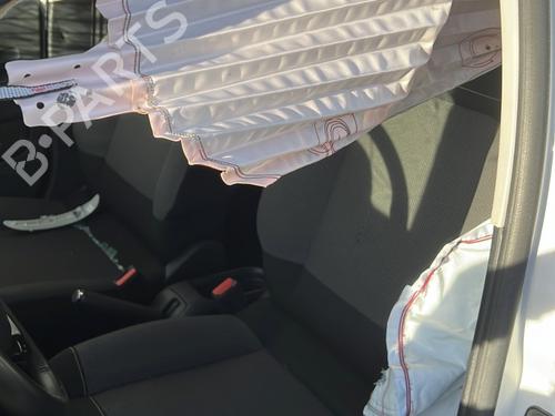 Bakspejl indvendigt CITROËN C3 III (SX) 1.5 BlueHDi 100 (SXYHYP, SXYHTU) | BP38113509I6 - Image 12