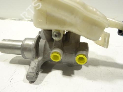 Used Brake master cylinder Brake master cylinder FORD S-MAX (CJ, WA6) 2.0 TDCi 4x4 (150 hp) 32302278 32302278