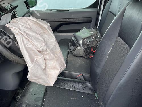 Left front window switch PEUGEOT EXPERT Van (V_) 2.0 BlueHDi 120 | BP38780635I27 - Image 17