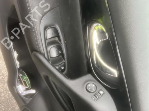 Brugte NISSAN QASHQAI II (J11, J11_) 1.5 dCi (110 hp) 4310093