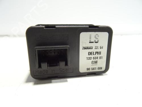 Left front window switch OPEL ZAFIRA A MPV (T98) 2.2 DTI 16V (F75) | BP30565454I27 - Image 2