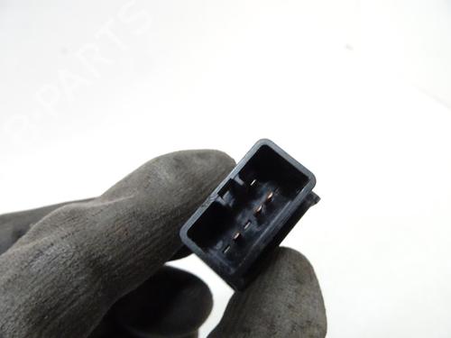 Switch TOYOTA AVENSIS Estate (_T25_) 2.0 D-4D (CDT250_, CDT250R) | BP21825694I30 