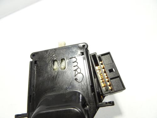 Switch HYUNDAI SANTA FÉ I (SM) 2.0 CRDi 4x4 | BP21972931I30 
