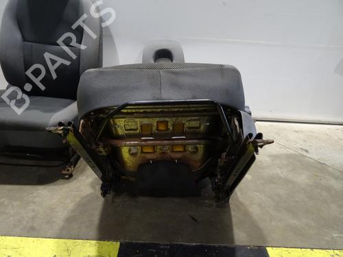 seats-set-citroen-c3-ii-sc_-2009-27279242 main image