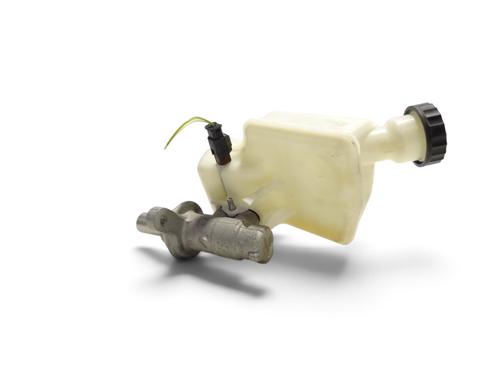 Brake master cylinder DS DS 3 (SA_) 1.2 THP 110 / PureTech 110 (SAHNPS, SAHNZ6, SAHNZT) | BP38599082M77 - Image 6
