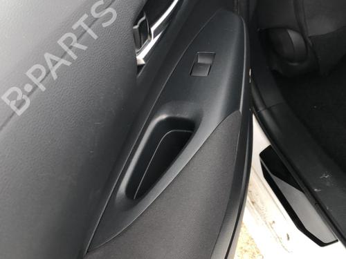 Switch TOYOTA COROLLA Estate (_E21_) 1.8 Hybrid (ZWE211W) | BP23787532I30 - Image 9