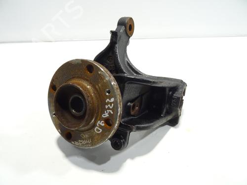 Used Right front steering knuckle Right front steering knuckle CITROËN C3 III (SX) 1.2 VTi 82 (82 hp) 20062168 20062168