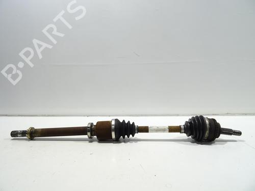 right-front-driveshaft-renault-clio-ii-bb_-cb_-1998-1999-2000-2001-2002-2003-2004-2005-2006-2007-2008-2009-2010-2011-2012-2013-2014-2015-2016-30484598 main image