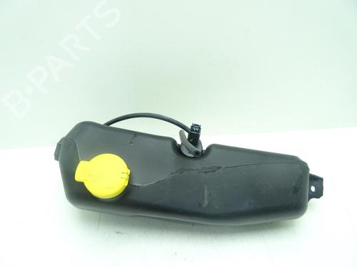 windscreen-washer-tank-dacia-sandero-ii-2012-32772720 main image