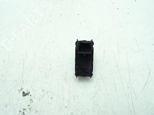 Used Right rear window switch Right rear window switch CITROËN C4 II (NC_) 1.6 HDi 115 (114 hp) 32339629 32339629