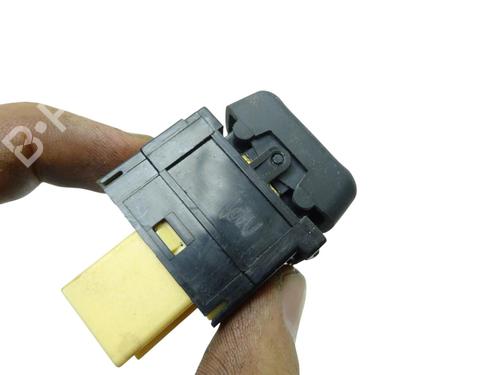 switch-mitsubishi-pajero-iv-v8_w-v9_w-2006-36148697 main image