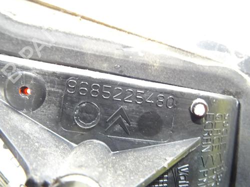 right-tailgate-light-citroen-c3-ii-sc_-2009-24295844 main image