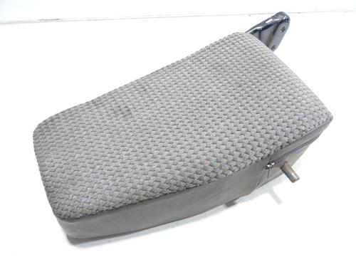 Used Armrest / Center console MITSUBISHI PAJERO II (V3_W, V2_W, V4_W, V5_W) 2.5 TD 4WD (V24W) (99 hp) 30124723