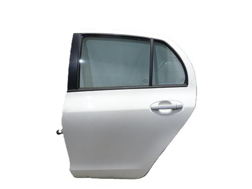 Used Left rear door TOYOTA YARIS (_P9_) 1.4 D-4D (NLP90_, NLP90R) (90 hp) 32185498