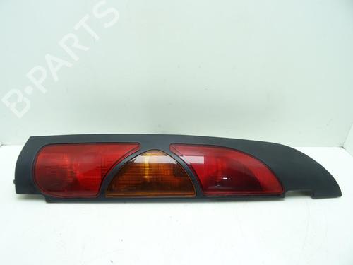 Feu arrière gauche RENAULT KANGOO (KC0/1_) D 65 1.9 (KC0E, KC02, KC0J, KC0N) (64 hp) 31624582