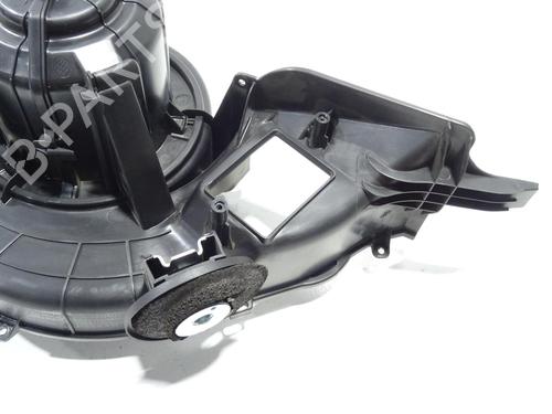 Heater blower motor LAND ROVER DISCOVERY SPORT (L550)  | BP24828131M62 
