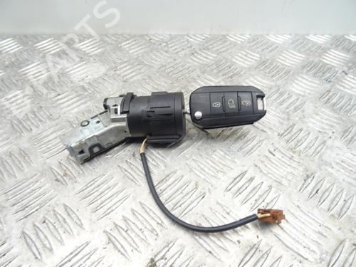 Used Ignition barrel PEUGEOT 2008 I (CU_) 1.2 THP 110 / PureTech 110 (110 hp) 30306559