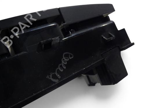 Used Warning switch Warning switch OPEL ASTRA J GTC 2.0 OPC Turbo (08) (280 hp) 35961727 35961727