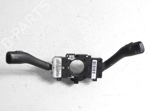 Used Steering column stalk VW GOLF IV (1J1) [1997-2008]  21970540