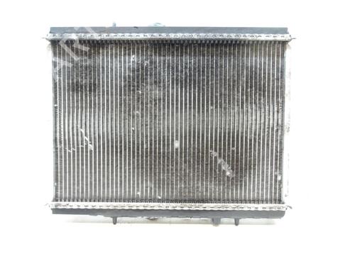 Used Water radiator Water radiator PEUGEOT 406 (8B) [1995-2005] 20065487 20065487