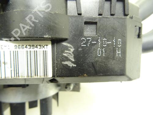 Used Steering column stalk Steering column stalk PEUGEOT 308 I (4A_, 4C_) 1.6 HDi (92 hp) 28325672 28325672