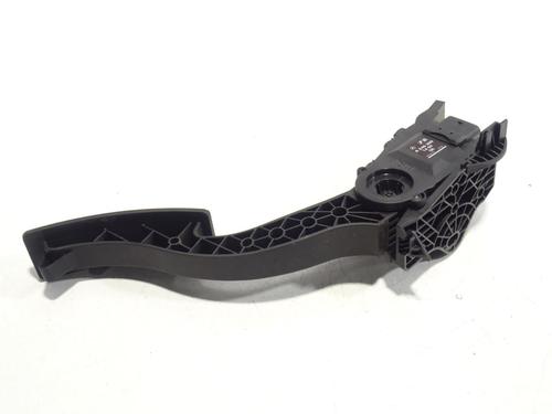 Pedal Pedal MERCEDES-BENZ CLA Shooting Brake (X117) CLA 180 (117.942) (122 hp) 32452059 32452059