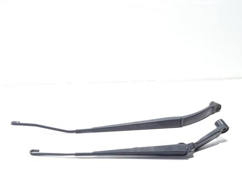 front-windshield-wiper-arm-nissan-qashqai-ii-j11-j11_-2013-30171299 main image