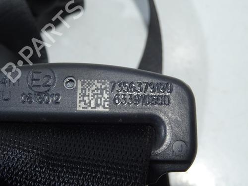 rear-right-seatbelt-fiat-tipo-estate-356_-357_-2016-28054932 main image