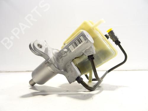 Brake master cylinder BMW 5 (E60) 530 d | BP29611535M77 - Image 2