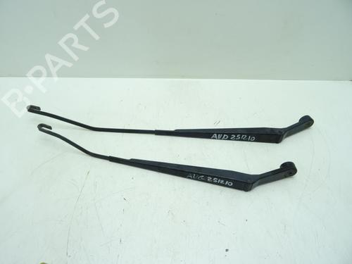 Used Front windshield wiper arm OPEL AGILA A (H00) 1.2 16V (F68) (75 hp) 31300956