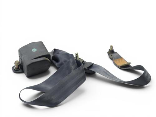 Used Rear left seatbelt Rear left seatbelt TOYOTA HILUX V Pickup (_N8_, _N9_, _N10_, _N11_) 2.4 D 4WD (LN105, LN110) (83 hp) 36059139 36059139