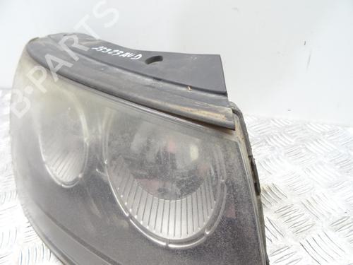 Right headlight HYUNDAI SANTA FÉ II (CM) 2.2 CRDi GLS 4x4 | BP30079479C29