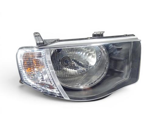 Højre forlygte Højre forlygte MITSUBISHI L200 / TRITON (KA_T, KB_T) 2.5 DI-D 4WD (KB4T) (178 hp) 35937295 35937295