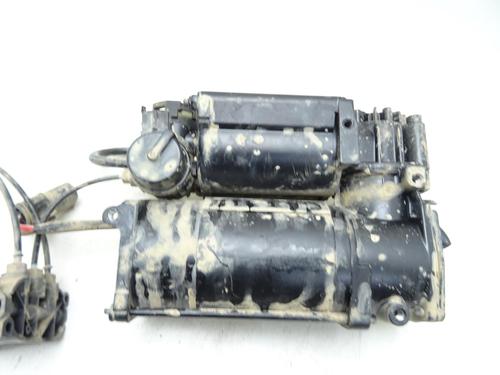 Used Electronic module Electronic module LAND ROVER DISCOVERY II (L318) 2.5 Td5 4x4 (139 hp) 31920306 31920306