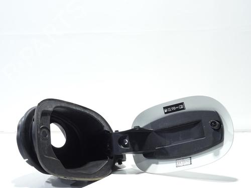 fuel-flap-porsche-macan-95b-2014-30618623 main image