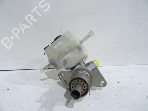 Brake master cylinder BMW 3 Coupe (E92) 330 d | BP31828270M77