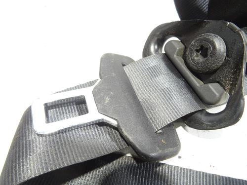 rear-left-seatbelt-opel-corsa-e-x15-2014-24202356 main image