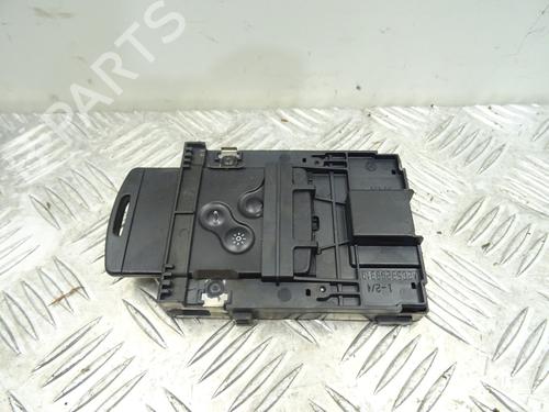 Card reader RENAULT MEGANE III Hatchback (BZ0/1_, B3_) 1.5 dCi (BZ09, BZ0D, BZ1W, BZ29, BZ14) | BP30106640E4