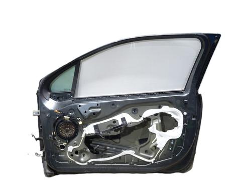 Used Right front door Right front door 32209177 32209177