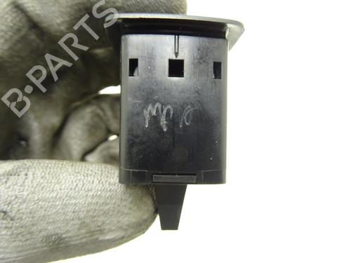 Used Left rear window switch Left rear window switch MERCEDES-BENZ B-CLASS Sports Tourer (W245) B 200 CDI (245.208) (140 hp) 29028803 29028803