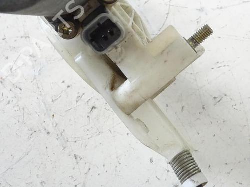 Used Front right window mechanism Front right window mechanism PEUGEOT 406 (8B) 2.0 HDI 110 (109 hp) 32735922 32735922