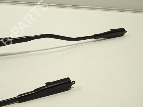 Front windshield wiper arm HYUNDAI GETZ (TB)  | BP25588116C143 